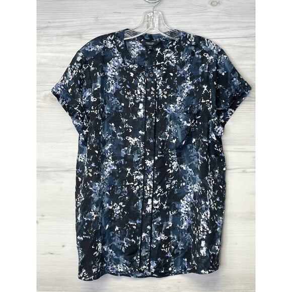 Simply Vera Vera Wang Tops - Simply Vera Vera Wang Shirt Womens XL Blue Black Abstract Floral Blouse Top‎